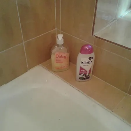 Roze Gæstehus Ilirska Bistrica