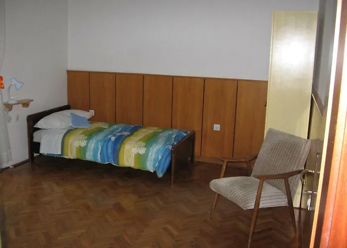 Roze Πανσιόν Ilirska Bistrica